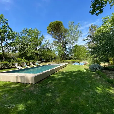 Ermitage Notre Dame De Vacquieres Bed & Breakfast