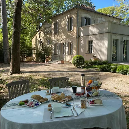 Bed & Breakfast Ermitage Notre Dame De Vacquieres Noves